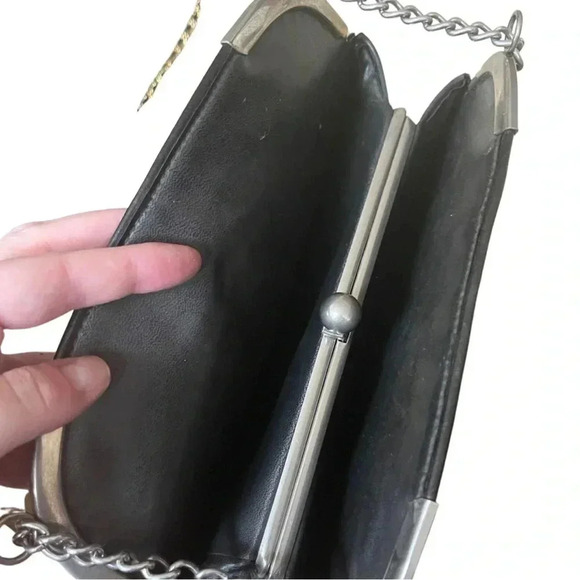 Y2K black chain shoulder bag faux-leather frame purse, AS-IS for repair - Picture 7 of 11